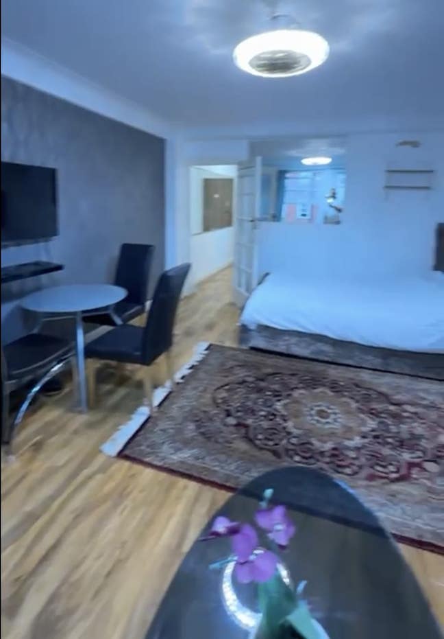 Studio flat - Prime location - bills included Main Photo