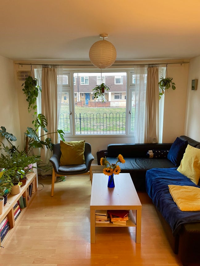 2 Rooms Available in Friendly, Queer Houseshare  Main Photo