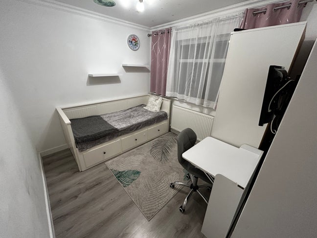 Cosy double room for rent  Main Photo