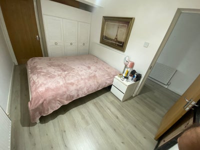 En-suite for female Stretford M328FE Main Photo