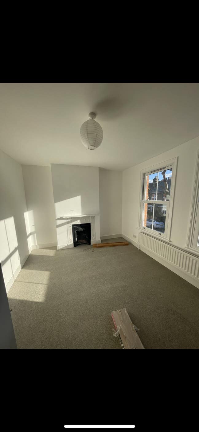 Spacious double room in Tottenham Main Photo