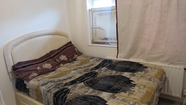 Private room in shared house  Main Photo