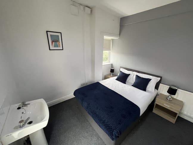 Furnished Double Bedroom in Worksop Main Photo