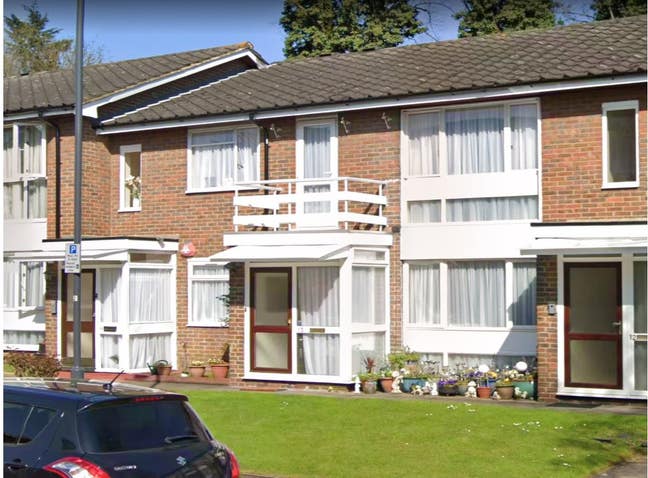  2 bedroom flat available to rent in Stanmore HA7 Main Photo