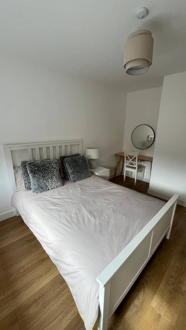 Double and single room Main Photo