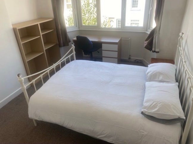 Two Double Beds Available Main Photo