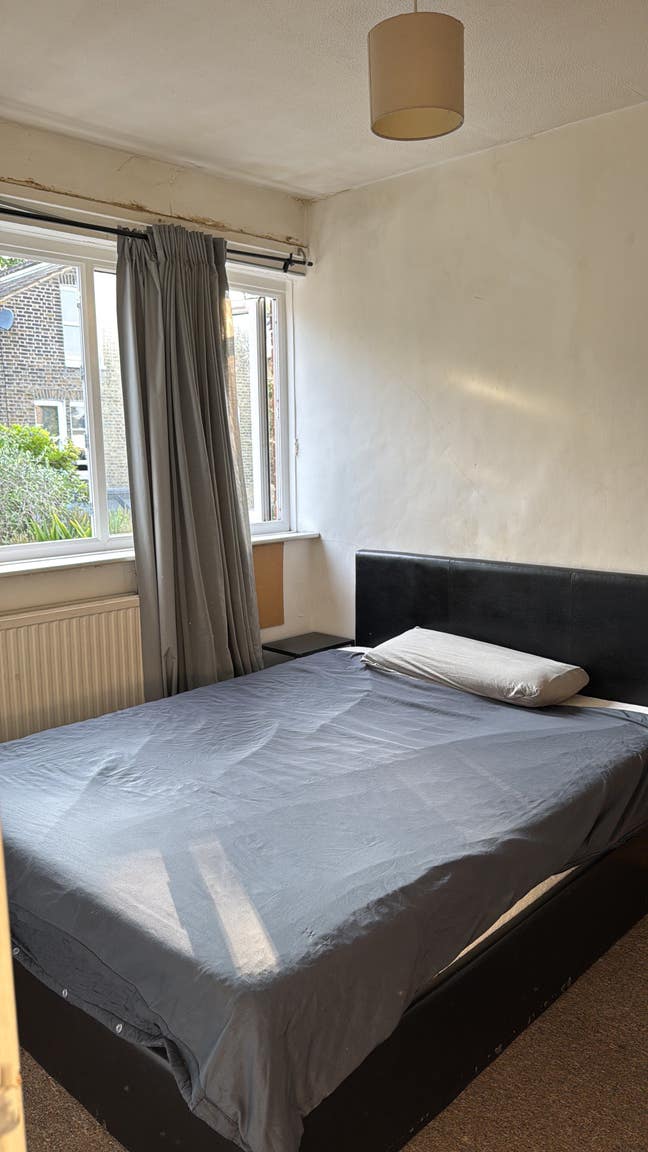 Double room available in Tulse hill  Main Photo