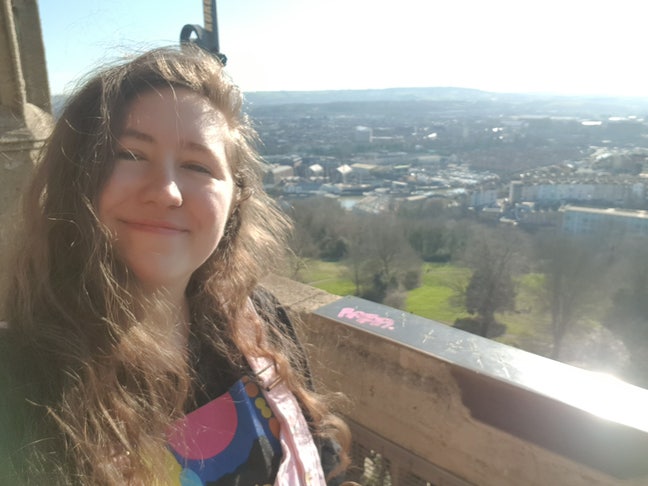 Looking for a new social Homey House share Main Photo