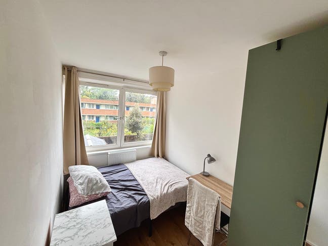 Furnished Double 5 minute walk from London Bridge Main Photo