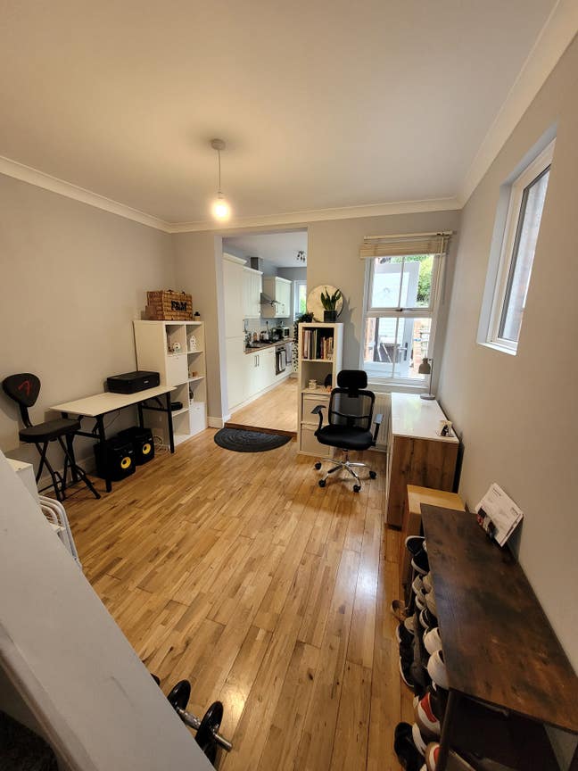 House Share With 1 Other  Main Photo