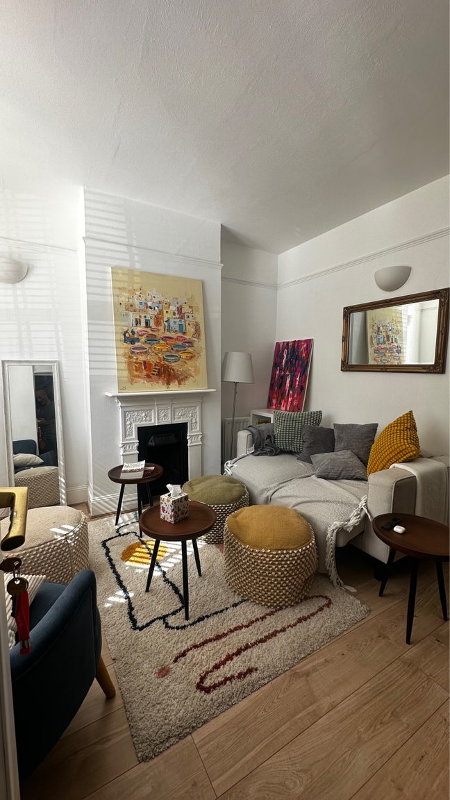 1 Double bedroom in a Hidden Gem Main Photo