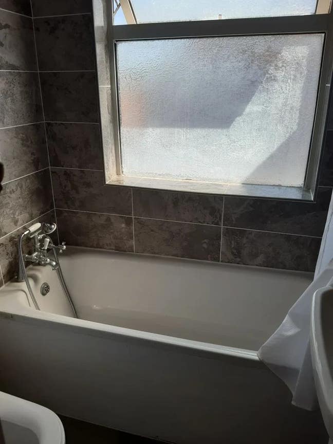 Double Room to Let –  Slough SL1 3DW for £750 Main Photo