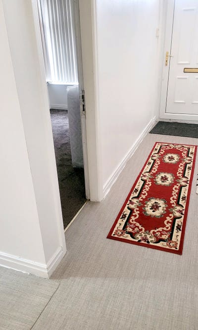 Large  house  Main Photo