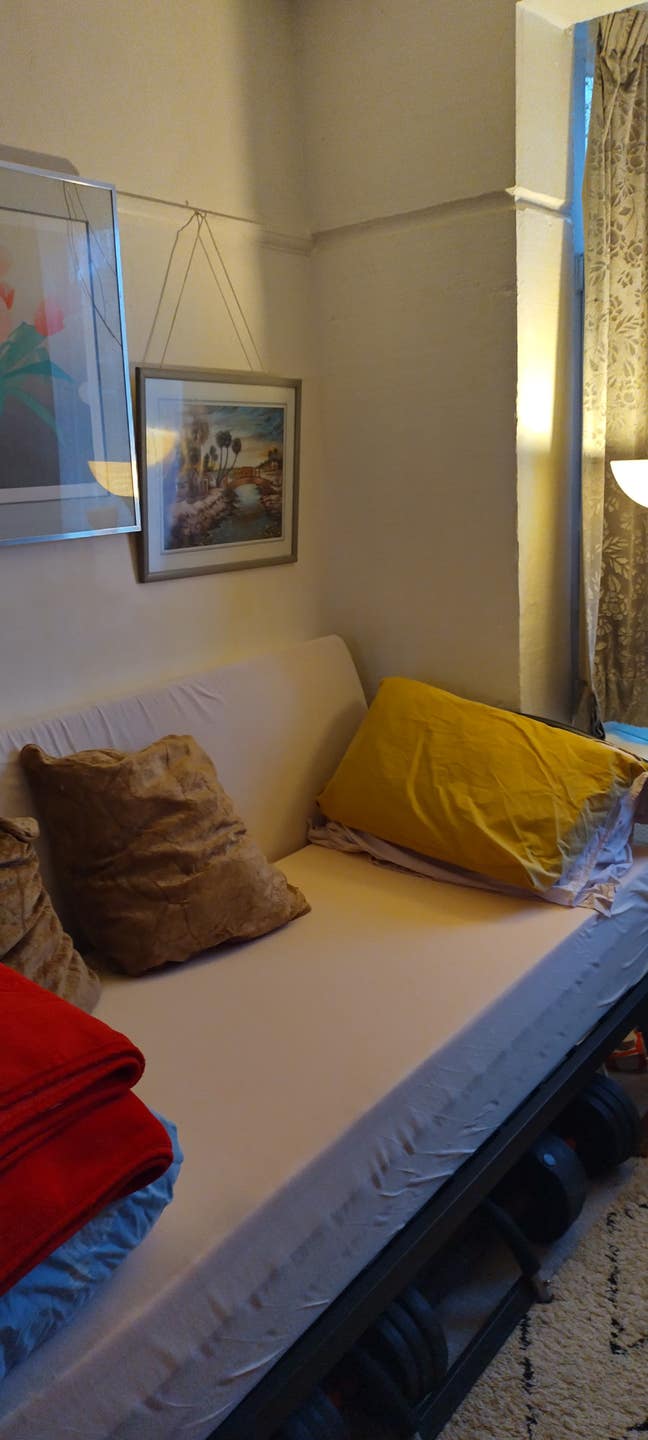 Large room for single person for rent  Main Photo