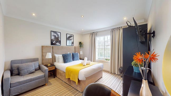 -Lovely Studio Flat to Rent in Islington Withpatio Main Photo