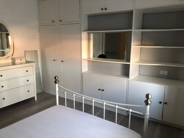 West London Femail  Student Rooms in EALING  Main Photo