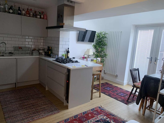 2 bed house in countryside village Eastrington Main Photo