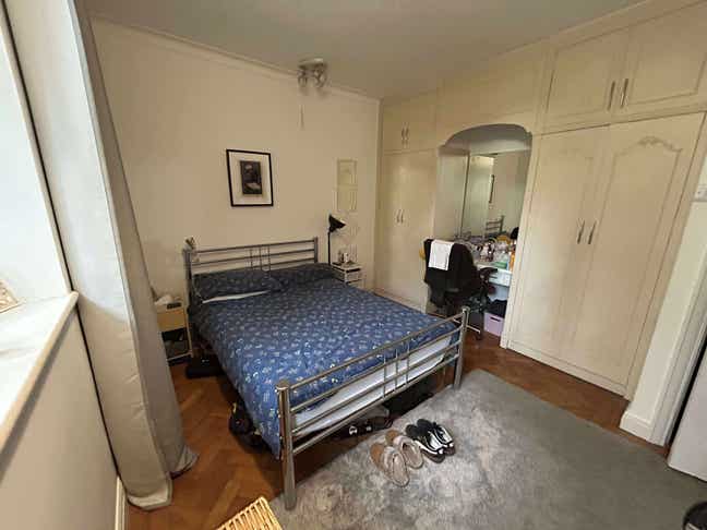 Room free in a cosy 4 bed flat  Main Photo