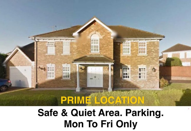 V Large Bedroom/ Own bathroom, , Parking,, Gym  Main Photo