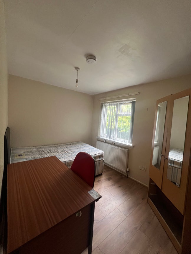 Room available to rent in Birmingham Main Photo