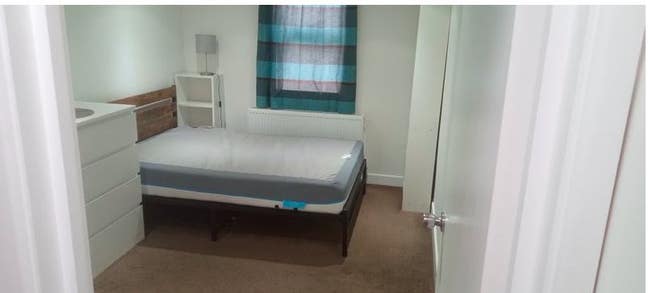Double room for a single person. All bills inc Main Photo
