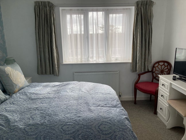 Bright double room Main Photo
