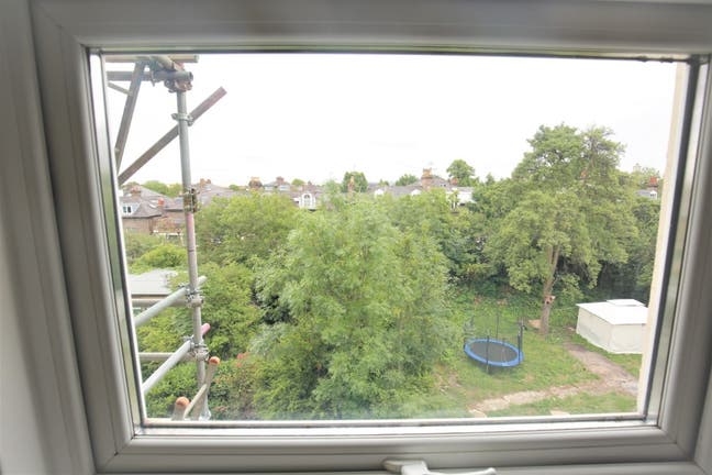 One-bedroom flat to let in  Camden road  Main Photo