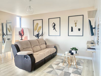 In the heart of town centre  Main Photo