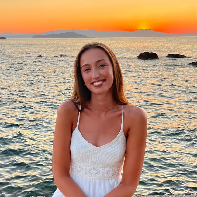 Looking for social female London flatshare! Main Photo
