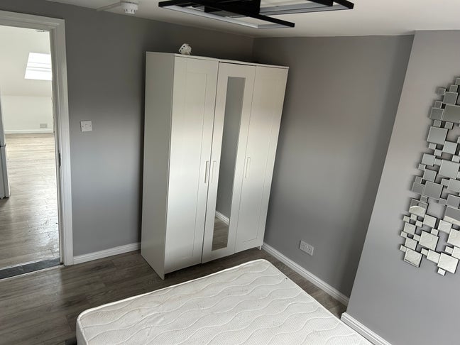 1 bedroom to rent  Main Photo