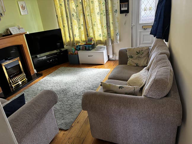 Beautifully finished 3 bedroom house  Main Photo
