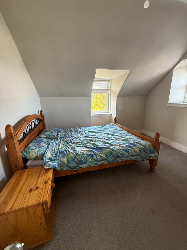 Room for rent  Main Photo