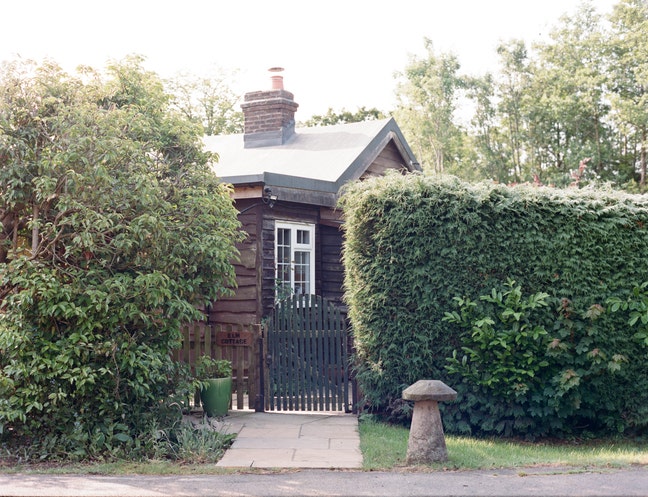 Double Room in Country Cottage Main Photo
