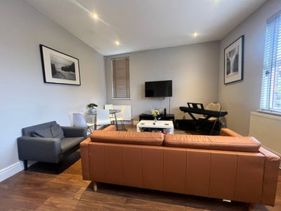 Beautiful 3 bedroom, 2 bathroom Home in Burley  Main Photo