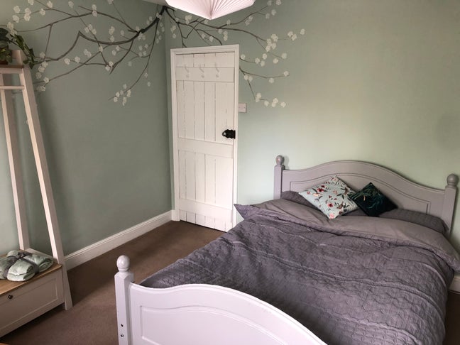 Double room in terrace house, close to town centr. Main Photo