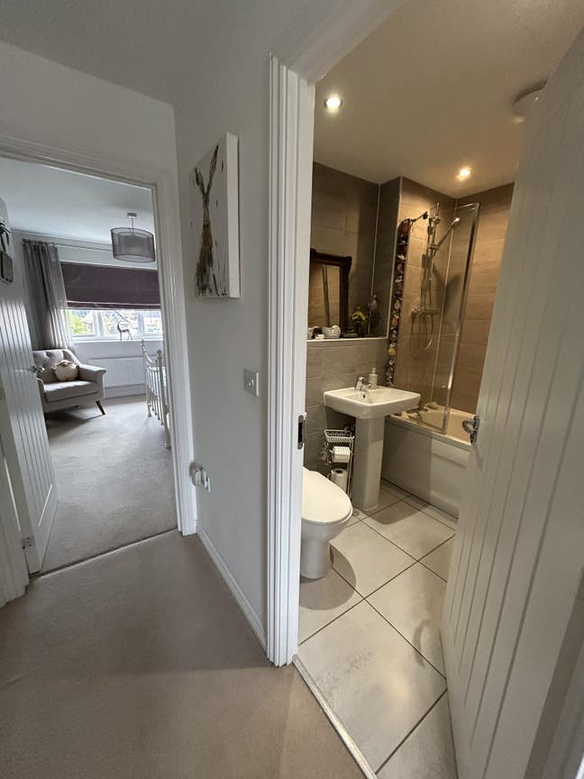 1 King Sized En Suite Bedroom in Didcot to Rent Main Photo