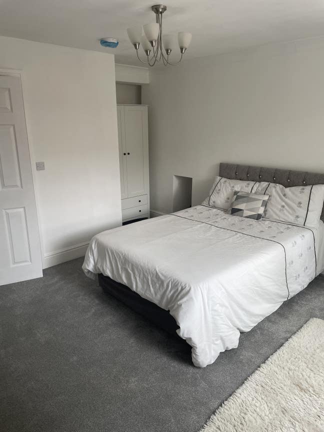 Newly refurbished Selby town centre en suite rooms Main Photo