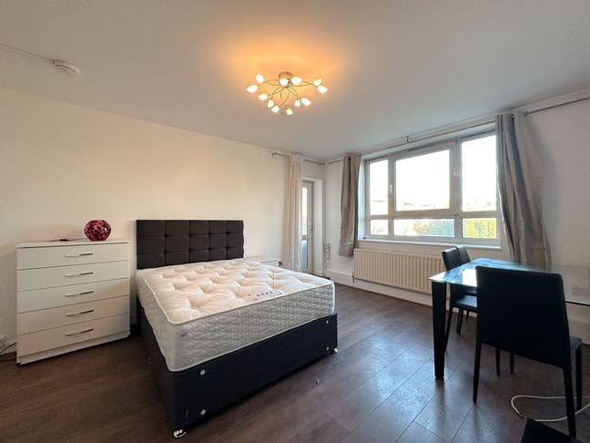🏡 Double Bedroom– St John’s Wood Main Photo