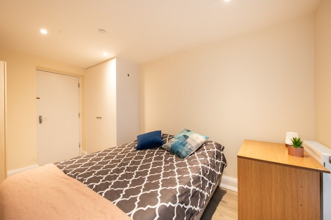 Cosy Double Room - 2' from Pimlico Station Main Photo