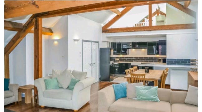 Duplex penthouse city centre  Main Photo