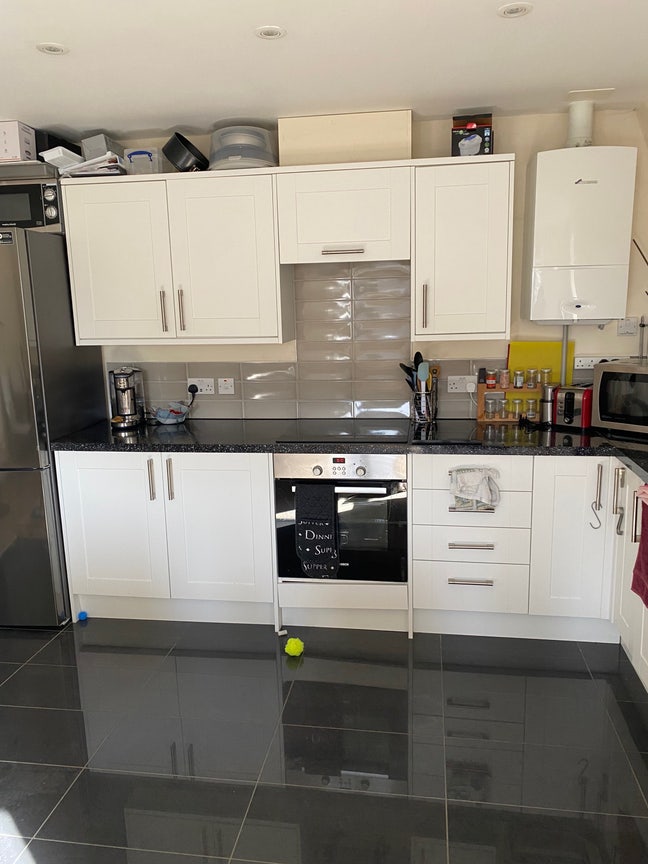 1 room in central Kidlington Main Photo