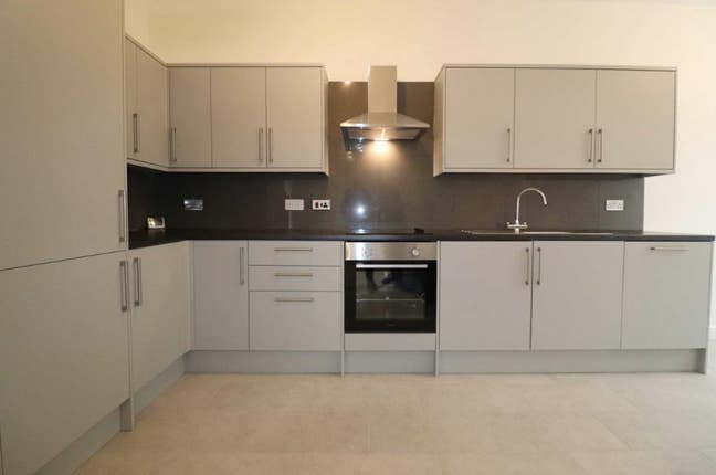 Four bedroom detached house in Chatham.  Approxima Main Photo