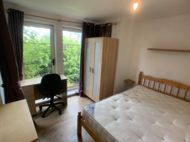 Student Flatshare in York - Available Now! Main Photo