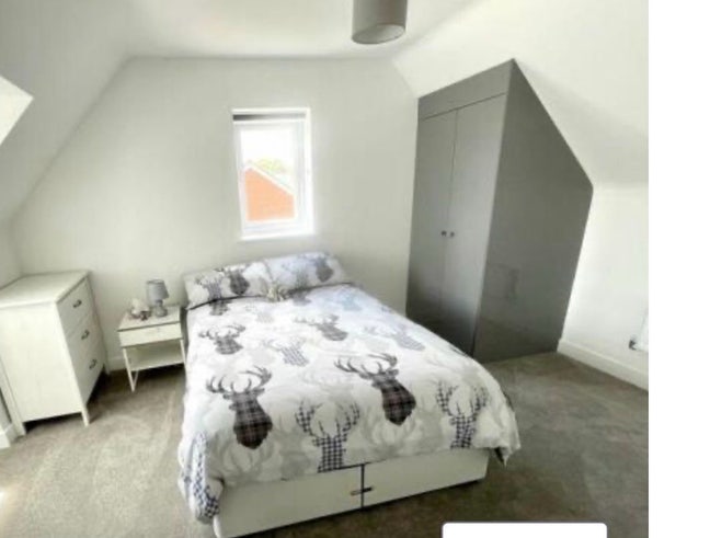 Large Room available on second floor  Main Photo