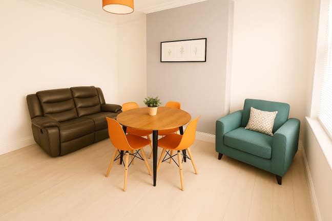 🎓5-Bed Student House| 90 Portland Street-Hidden🎁 Main Photo