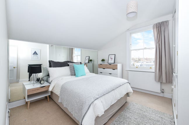 Double room near Wandsworth Common Main Photo