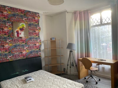 Student house rooms available now all bills inc Main Photo