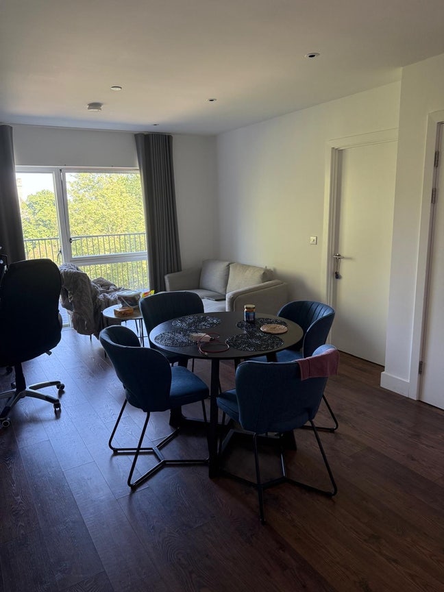 Shared room to rent Main Photo