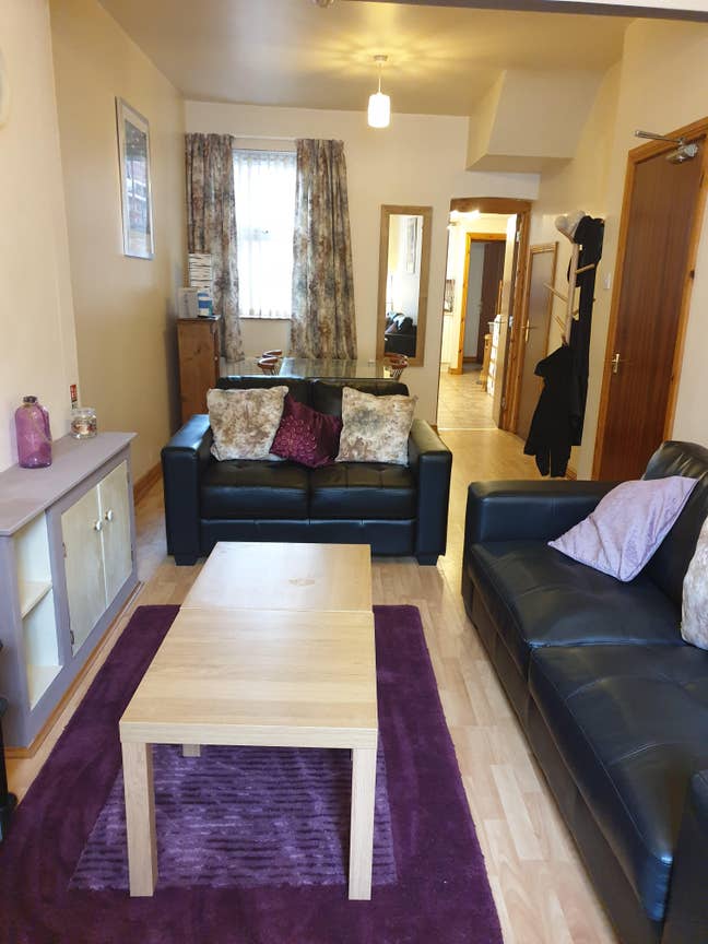 Four bedroom House to Let Off Lisburn Road Main Photo