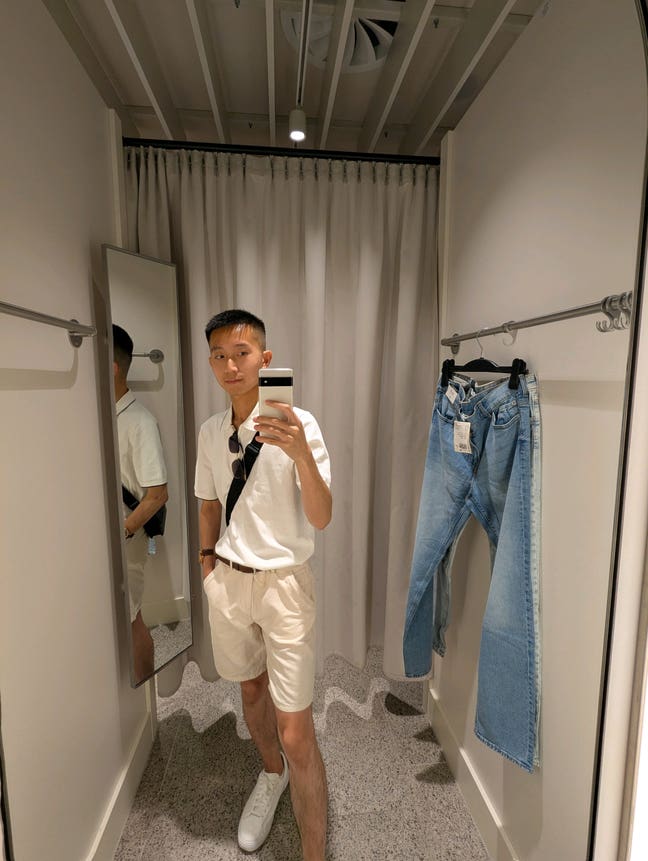 Taiwanese Newly Graduated Looking for a Double Main Photo